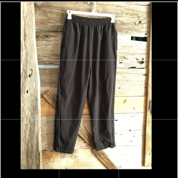 NEW Balance activewear pants size Med - Picture 6 of 6